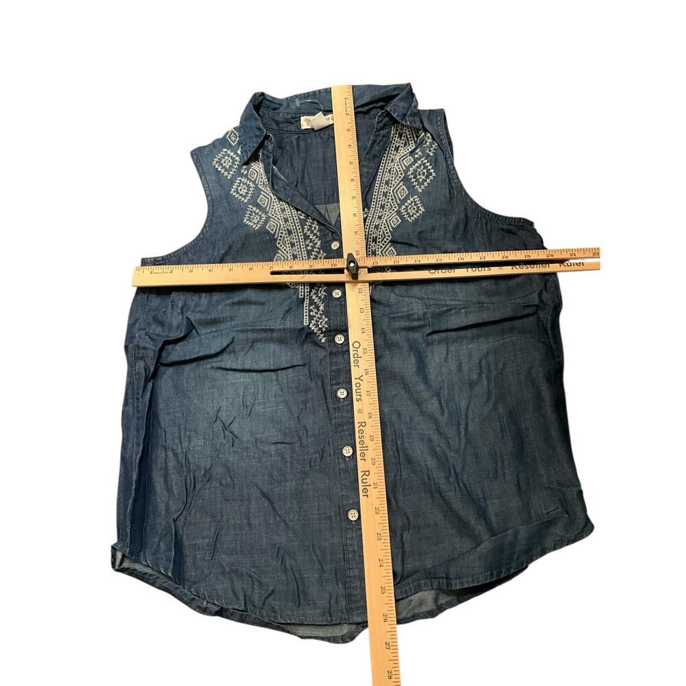 Vintage America Sleeveless Top Button-Up Embroidered‎ Chambray Blue Size M NWT - Picture 5 of 5